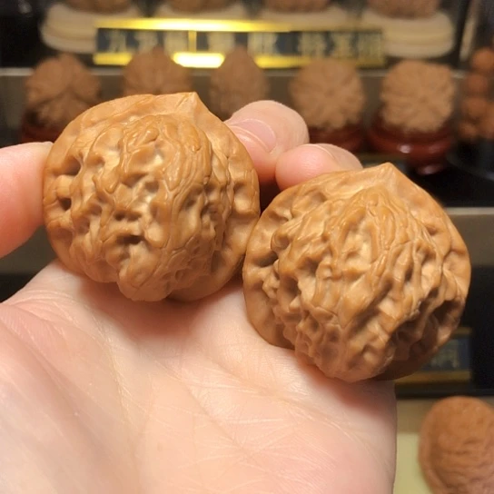 精品：大耳朵图图