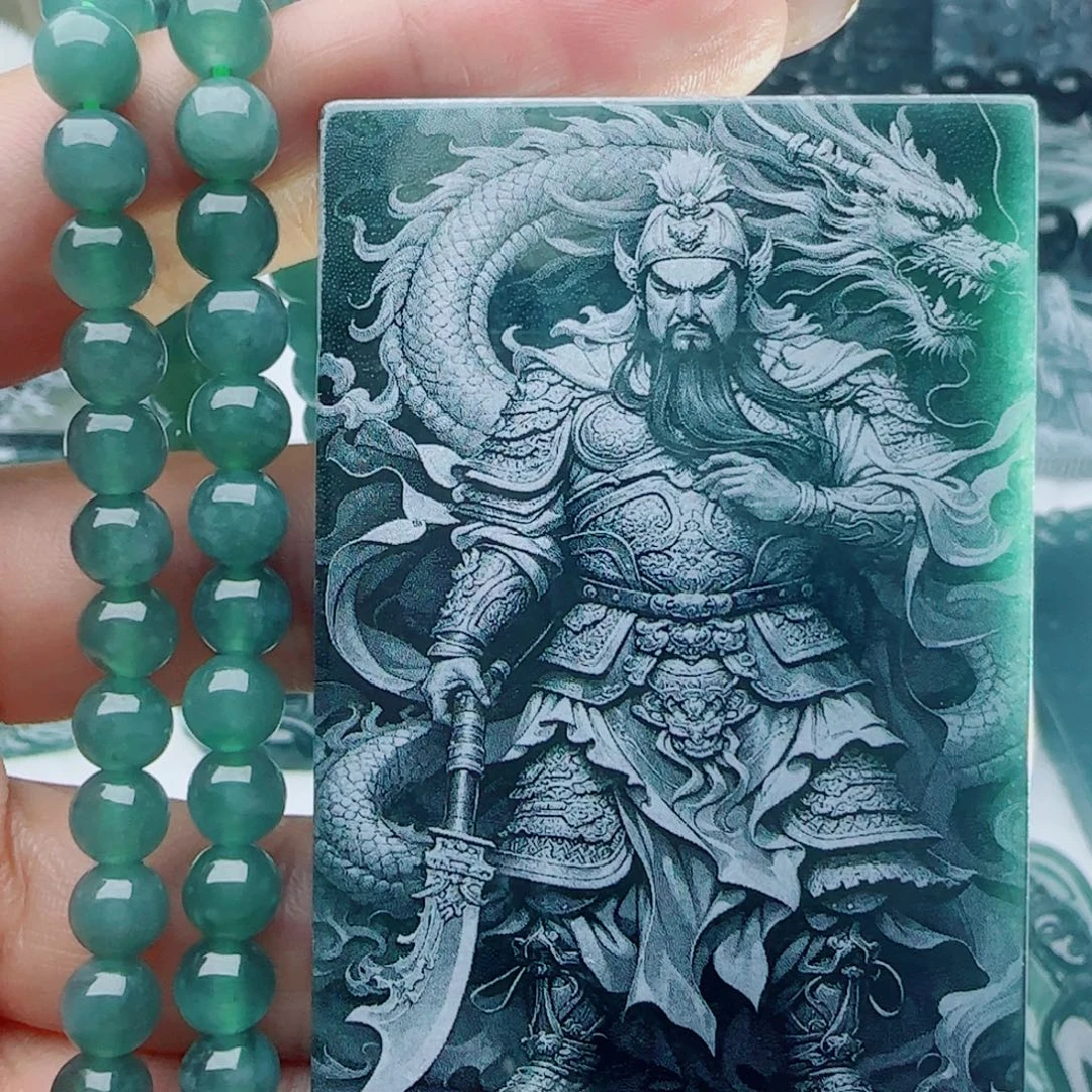 颈饰未镶嵌翡翠多样性发货天然的A货翡翠