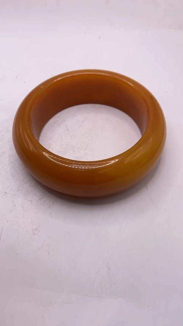 ZY鸡油红血丝【臻源饰品】精品时尚百搭气质款手镯（多样性发其一）