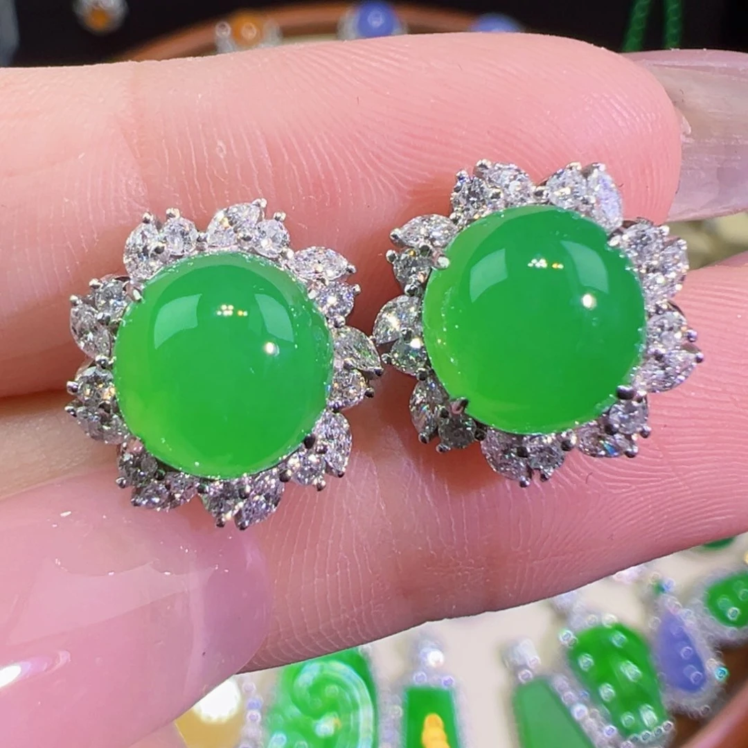 翡翠18K金镶嵌耳饰耳钉