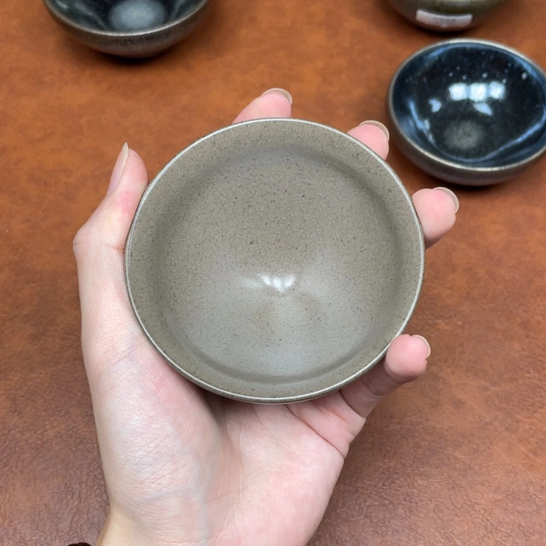 嘎***八茶盏合一。