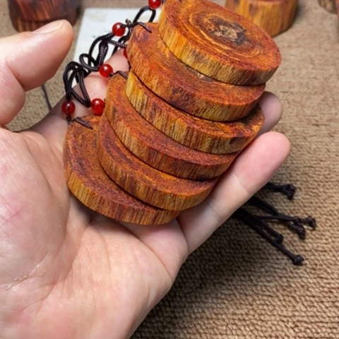 藤类A682降真香绿油黄金甲玉化虫漏发其一