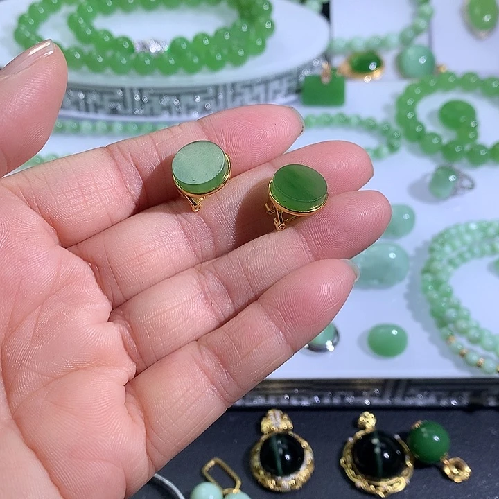 银S925镶嵌和田玉（碧玉）耳饰