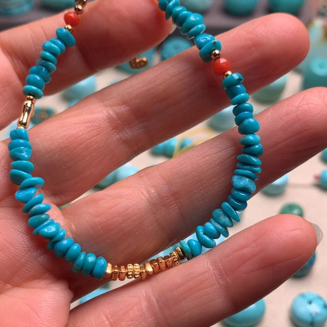 绿松石未镶嵌颈饰