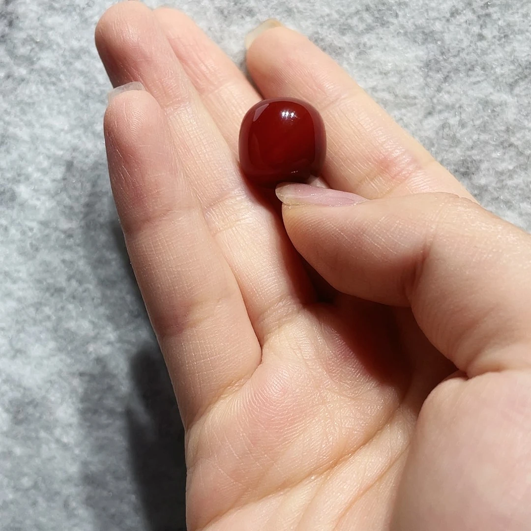 王***鱼玛瑙/玉髓颈饰未镶嵌