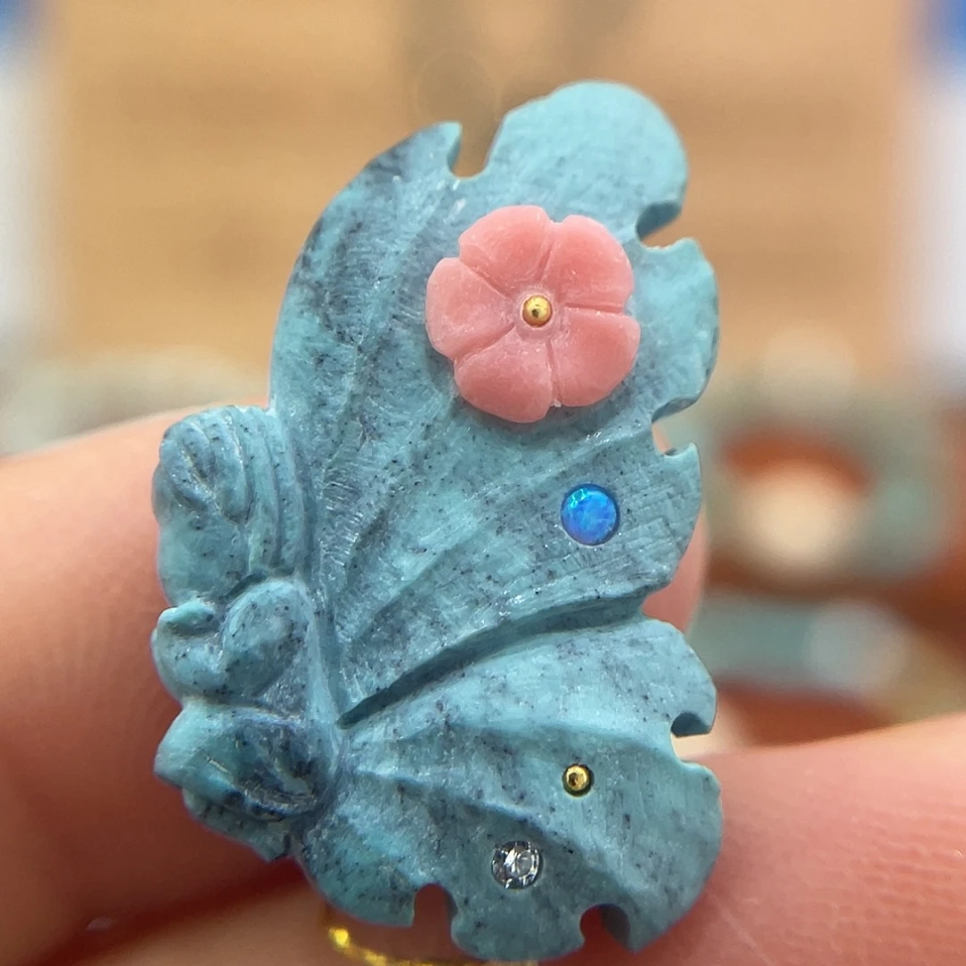 绿松石未镶嵌珠宝奇石