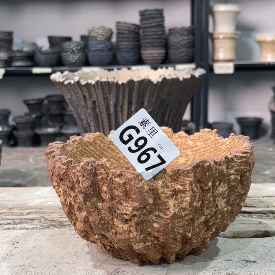 陶内口15.5高9瑕疵