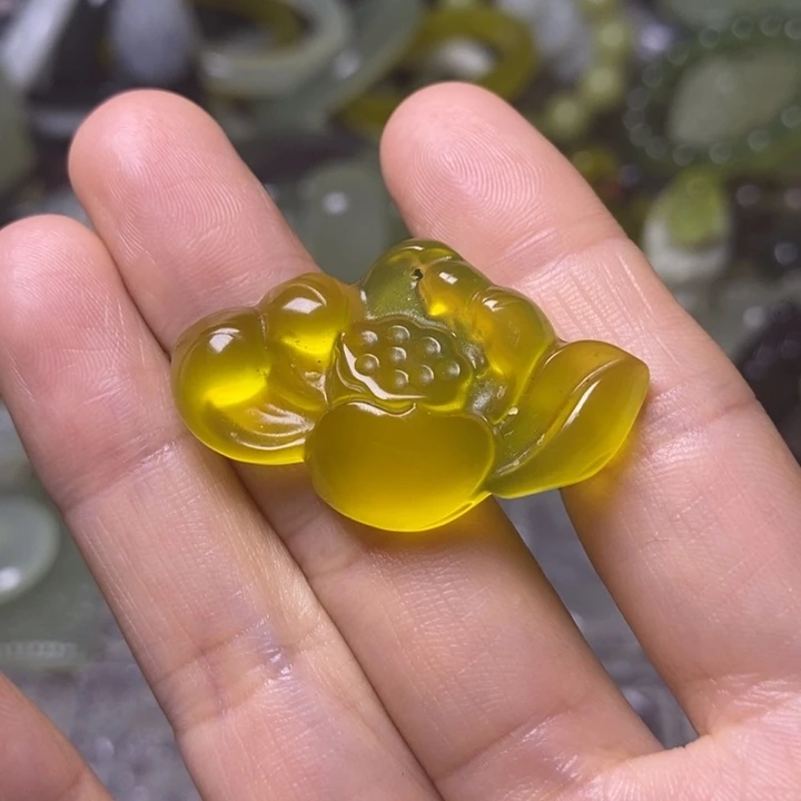 岫玉岫玉颈饰未镶嵌