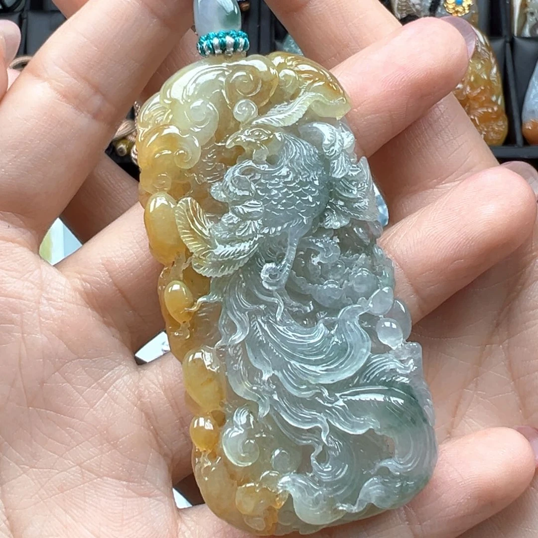 翡翠颈饰未镶嵌凤凰