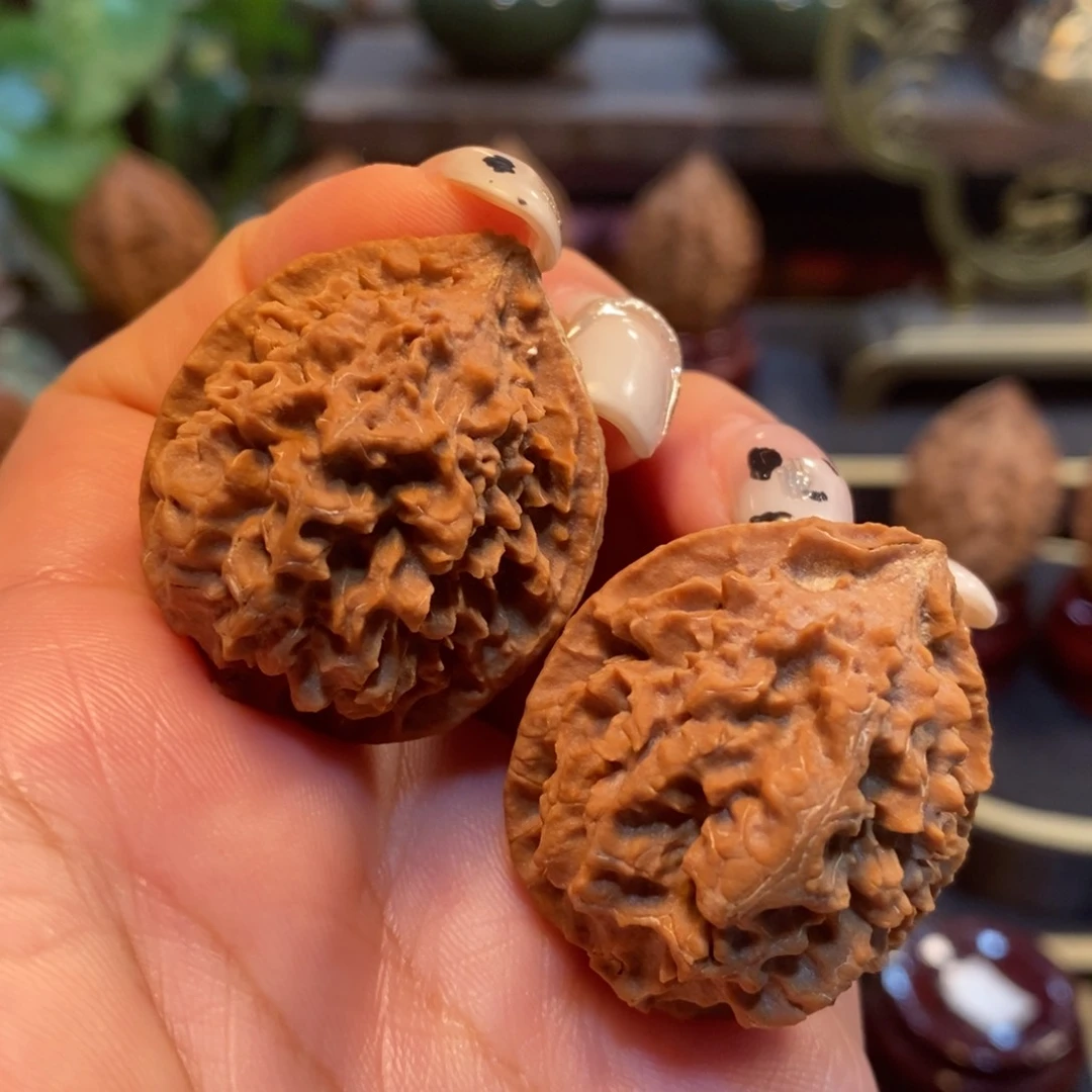 文玩核桃吊坠盘***红麒麟甲31.5