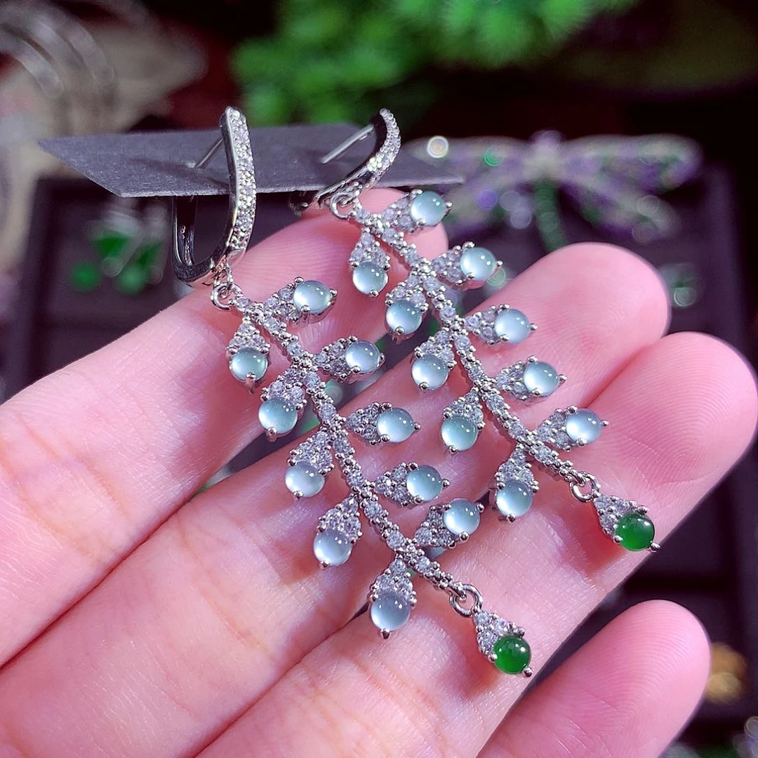 颈饰未镶嵌翡翠天然