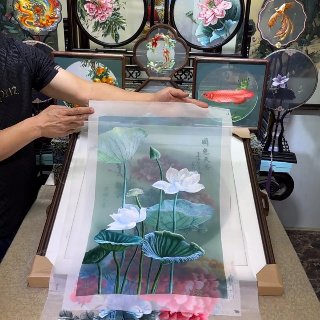 刺绣刺绣工艺精湛