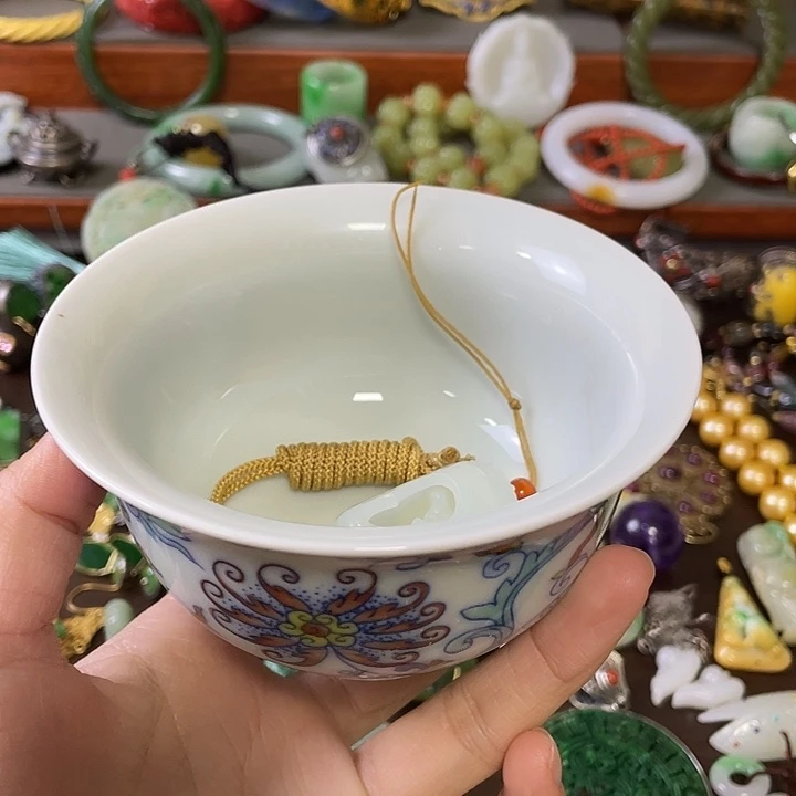 y***n杯精美雕刻物件物件