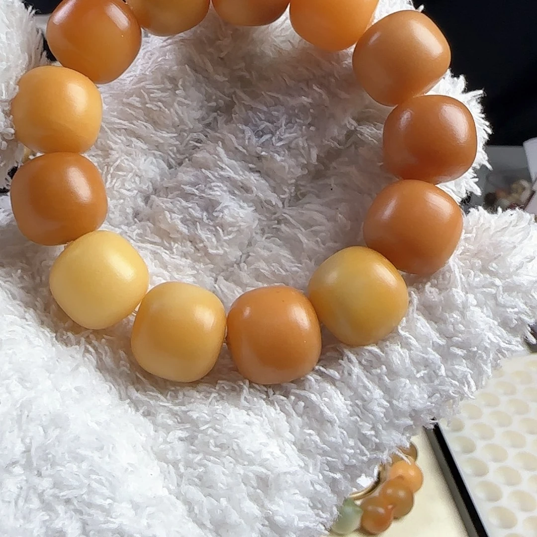 菩提根/象牙果手串工***队瑕疵卡19手串一条干磨