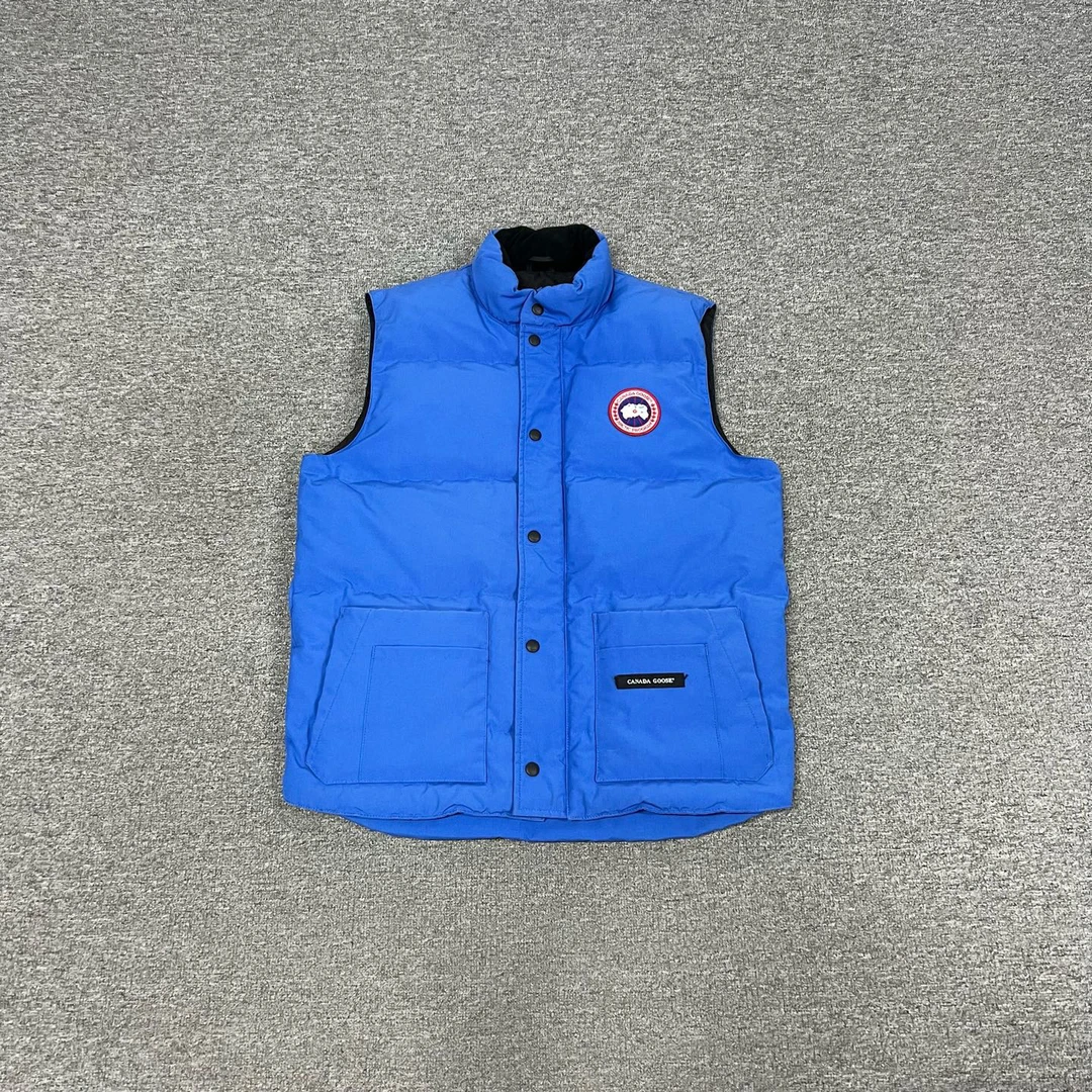 99新 CANADA GOOSE 加拿大鹅 Freestyle系列 慈善款 羽绒马甲 L码