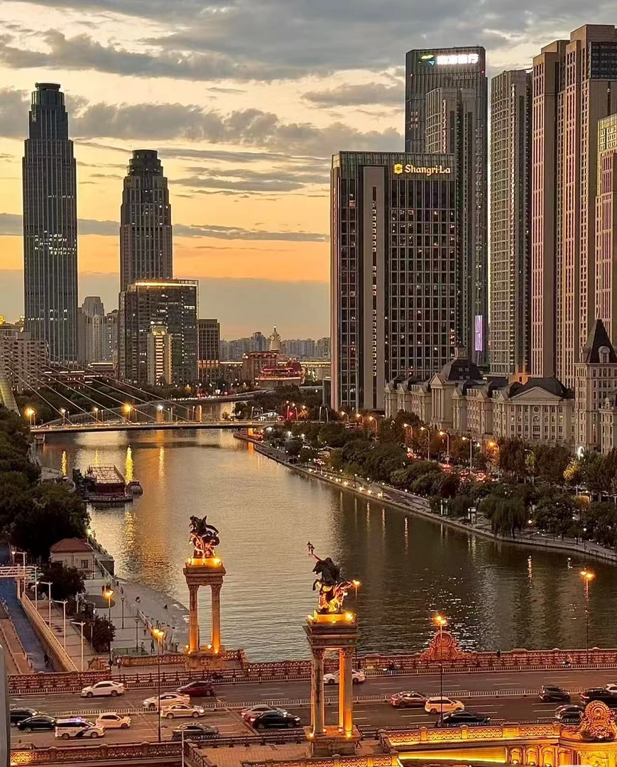 【马户短裤】2025年时尚魅力复古短裤女