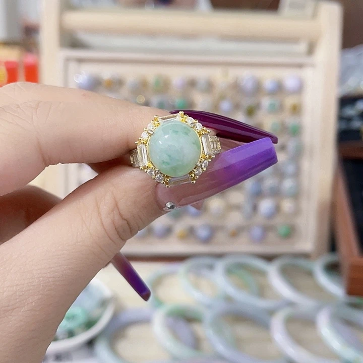 颈饰未镶嵌翡翠天然翡翠Ａ货