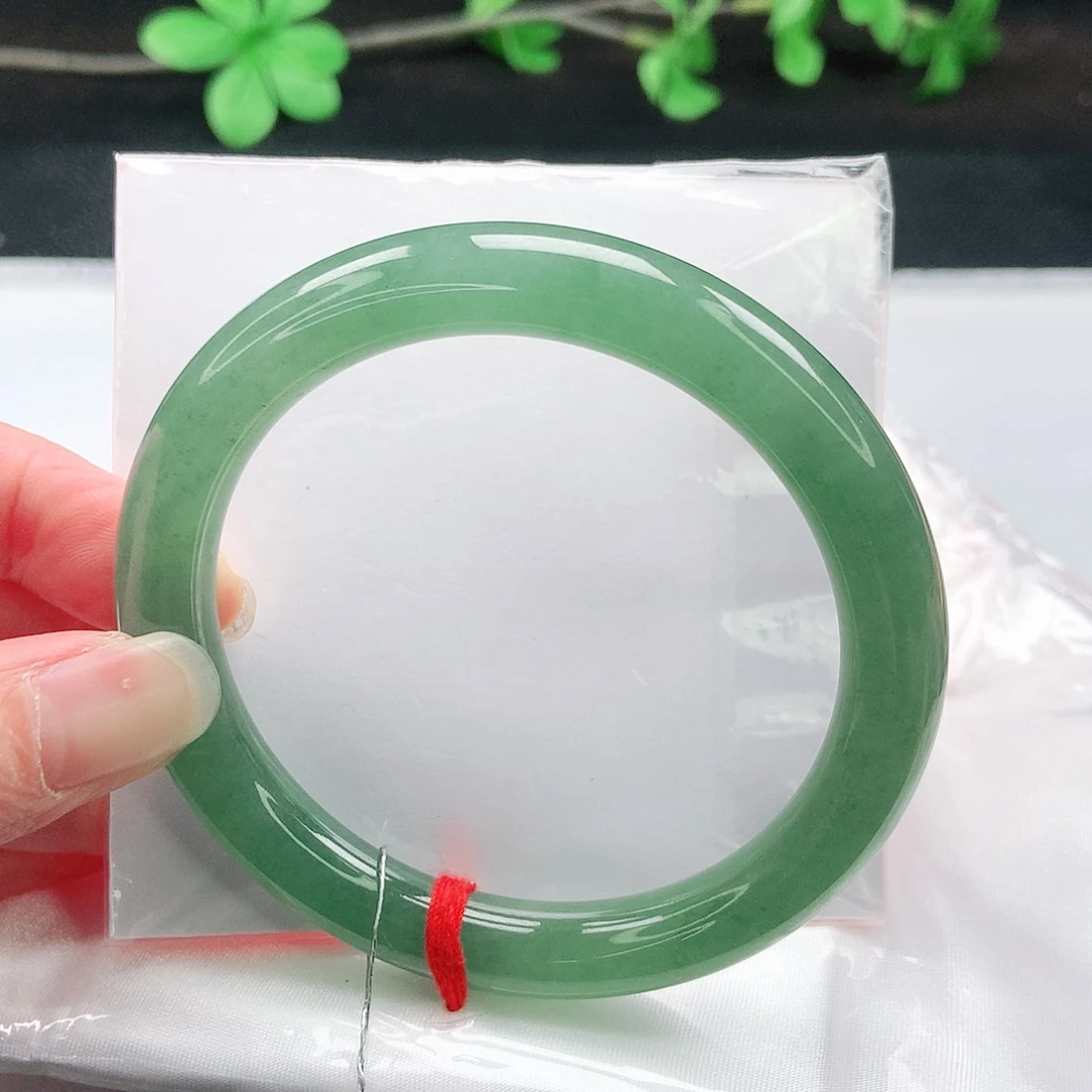 翡翠未镶嵌手镯58圆条