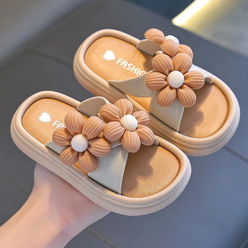 2025新款夏季女童凉拖鞋防滑软底亲子中大童时尚女孩公主沙滩凉拖