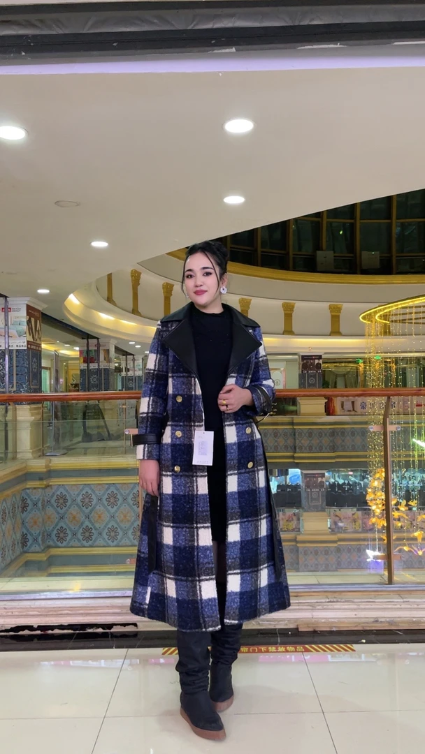 2025年最新款时尚鸽子大衣كوك