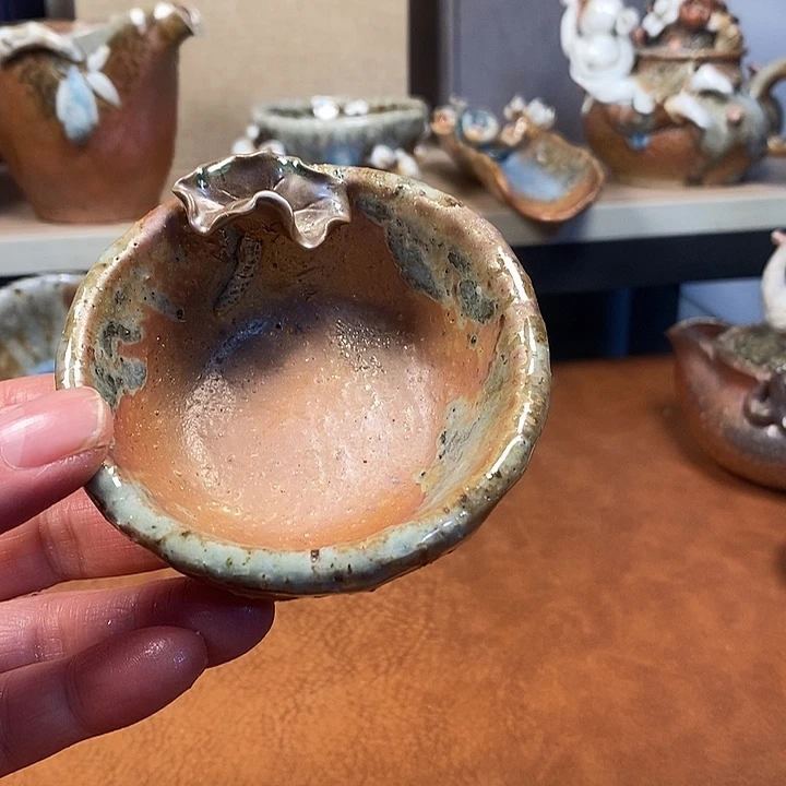 瓷片我们的确是一个人生活