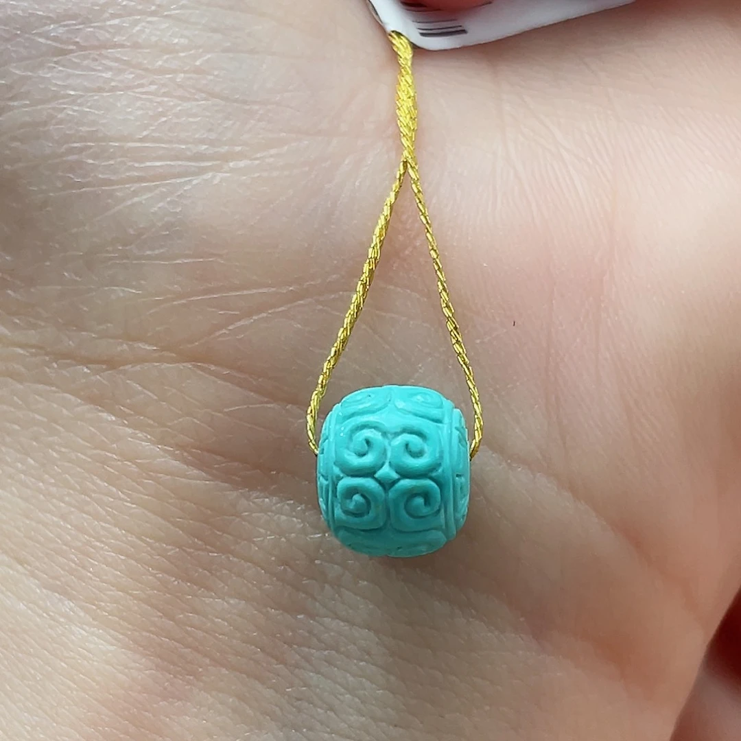 绿松石颈饰未镶嵌