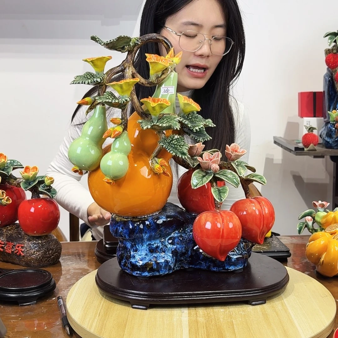 陶瓷葫芦寿桃摆件