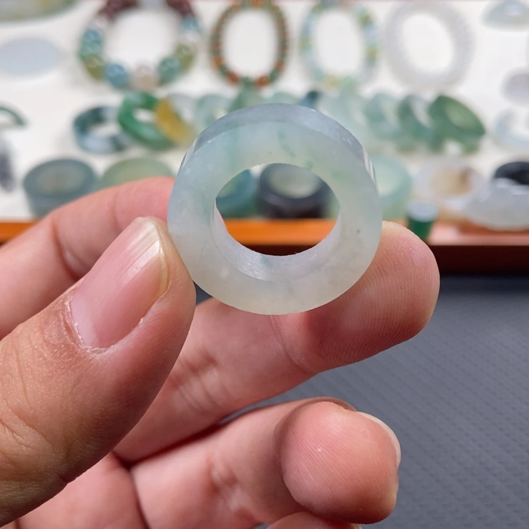 未镶嵌定制翡翠13-17号圈