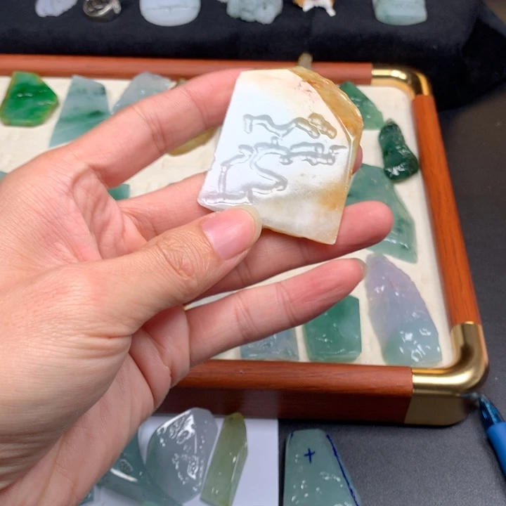 翡翠未镶嵌手链3333333