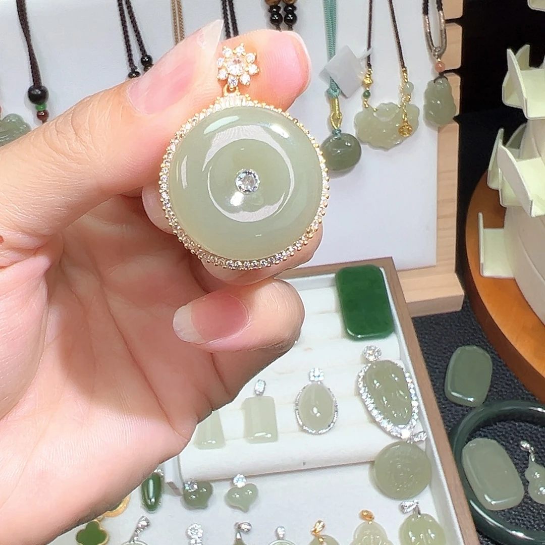 颈饰银S925镀金镶嵌和田玉