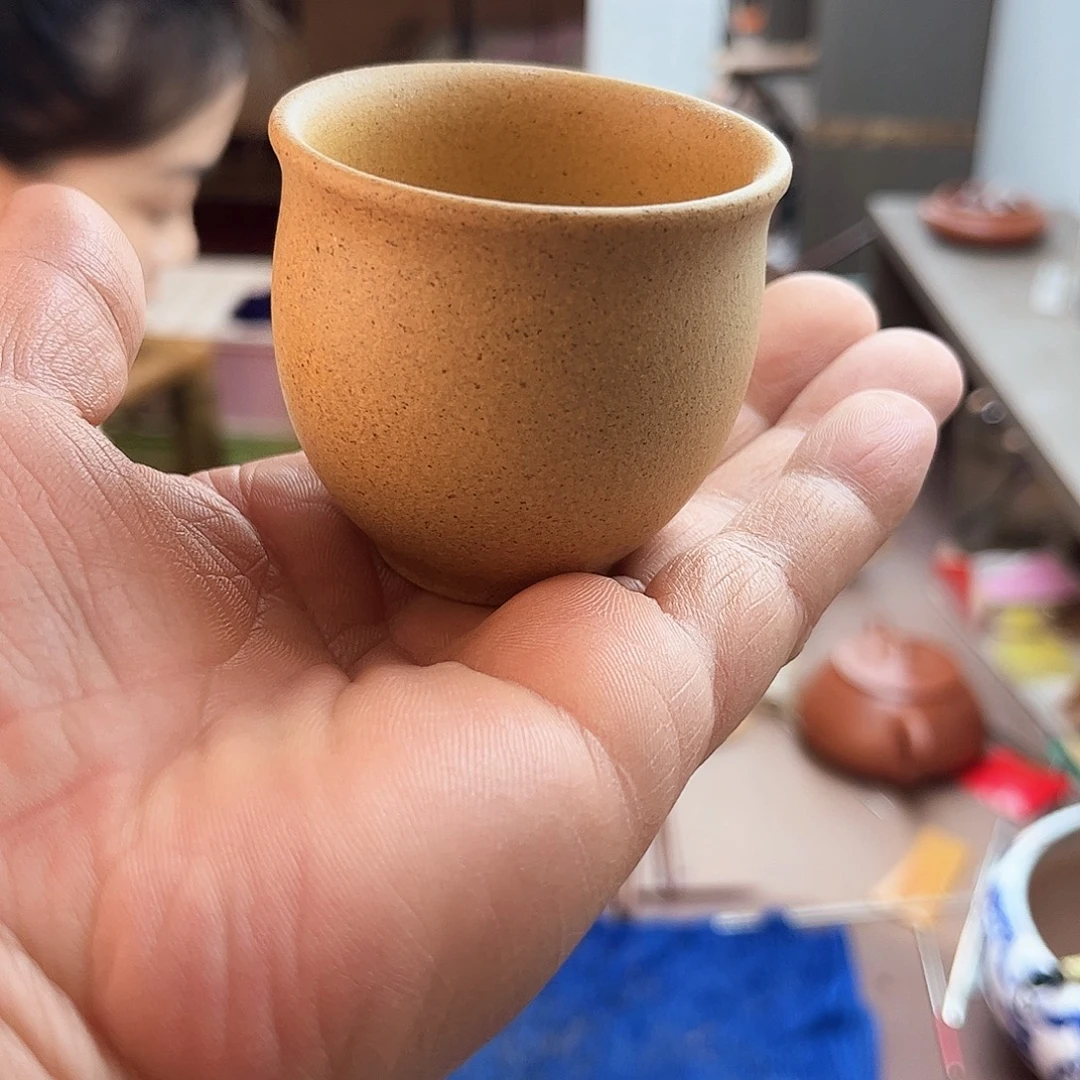 岁***~茶壶紫砂紫砂小杯一只
