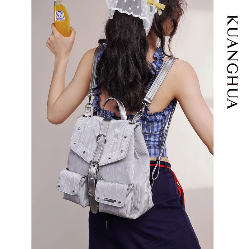 哐花原创小众设计百搭工装风时尚双肩包做旧翻盖款复古风休闲