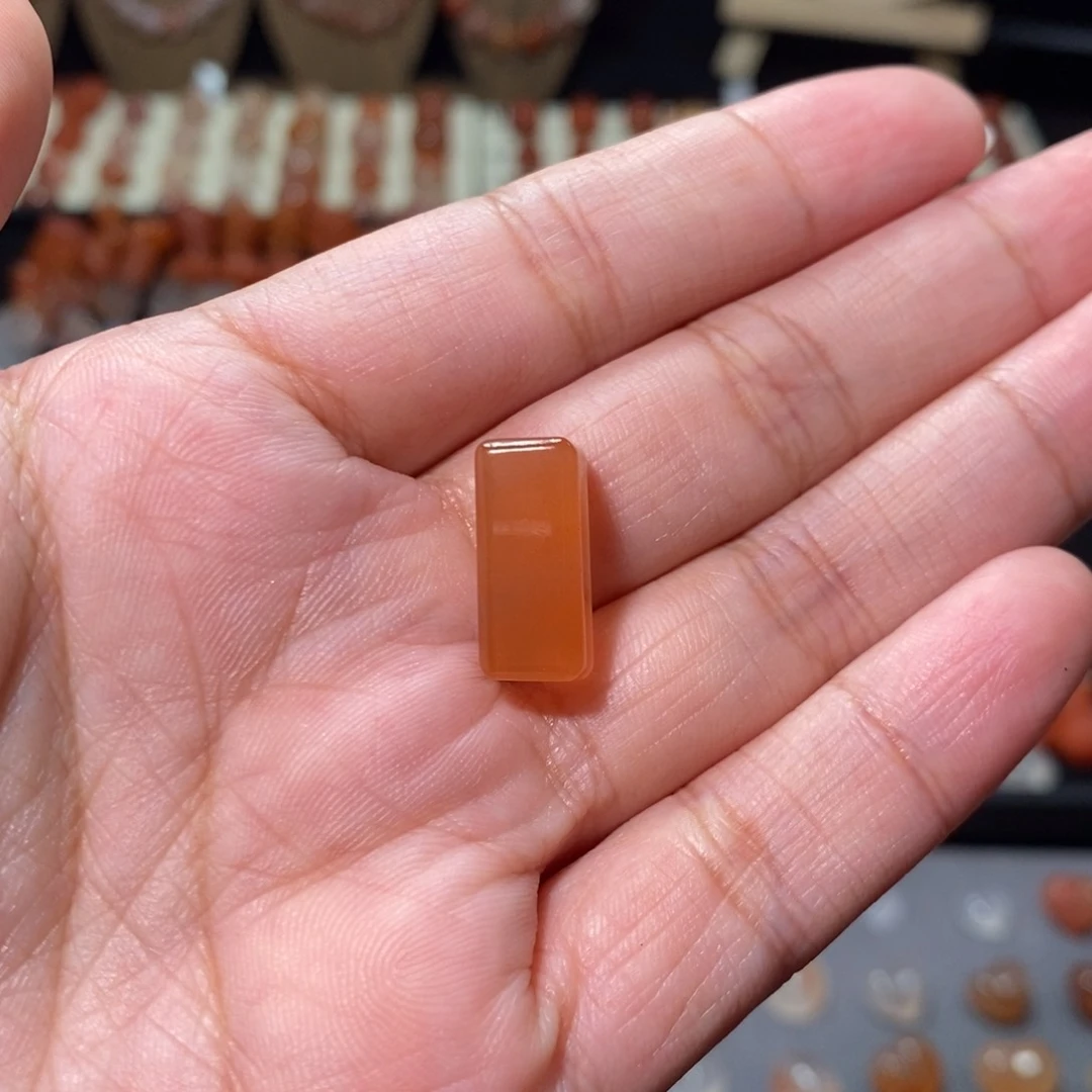 南红玛瑙冰飘未镶嵌长条2