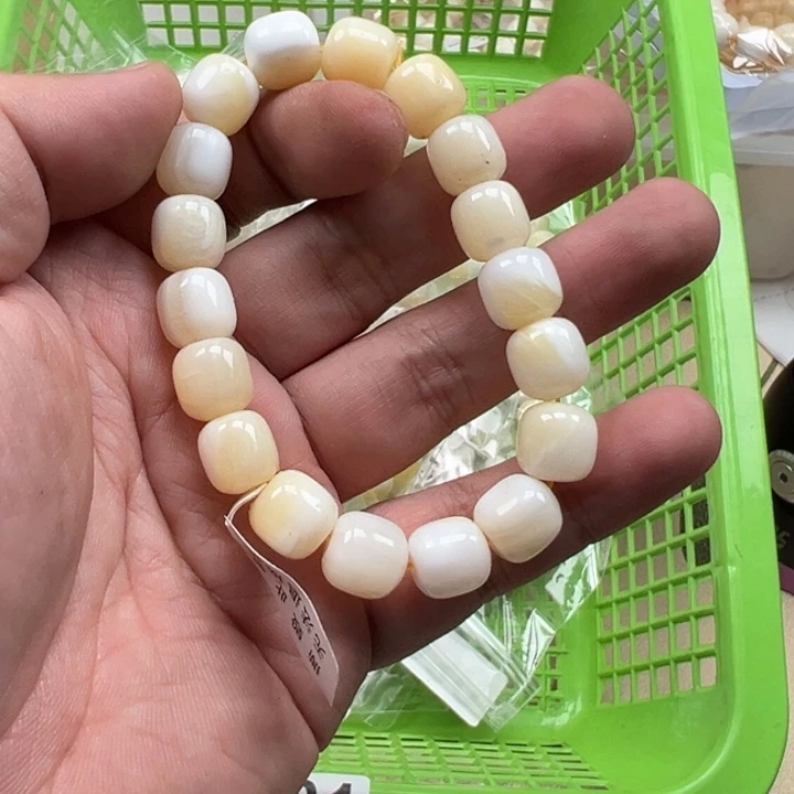 白玉菩提手串6527发1条