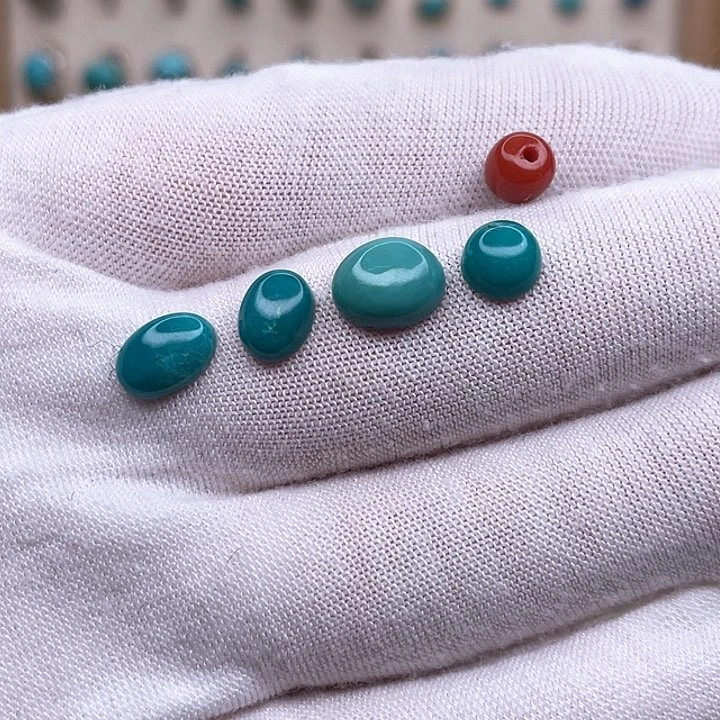 未镶嵌配饰南红玛瑙