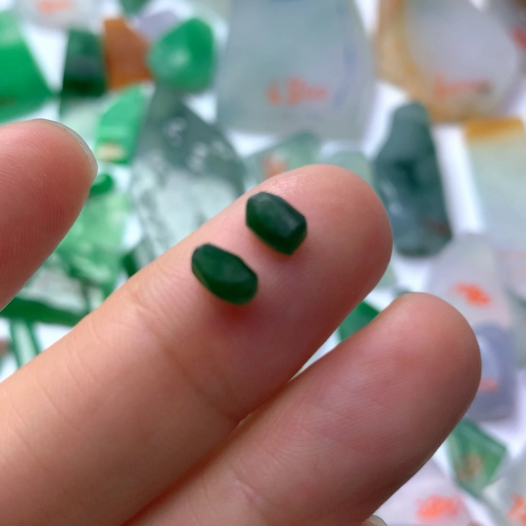 定制翡翠未镶嵌天然缅甸翡翠吊坠挂件