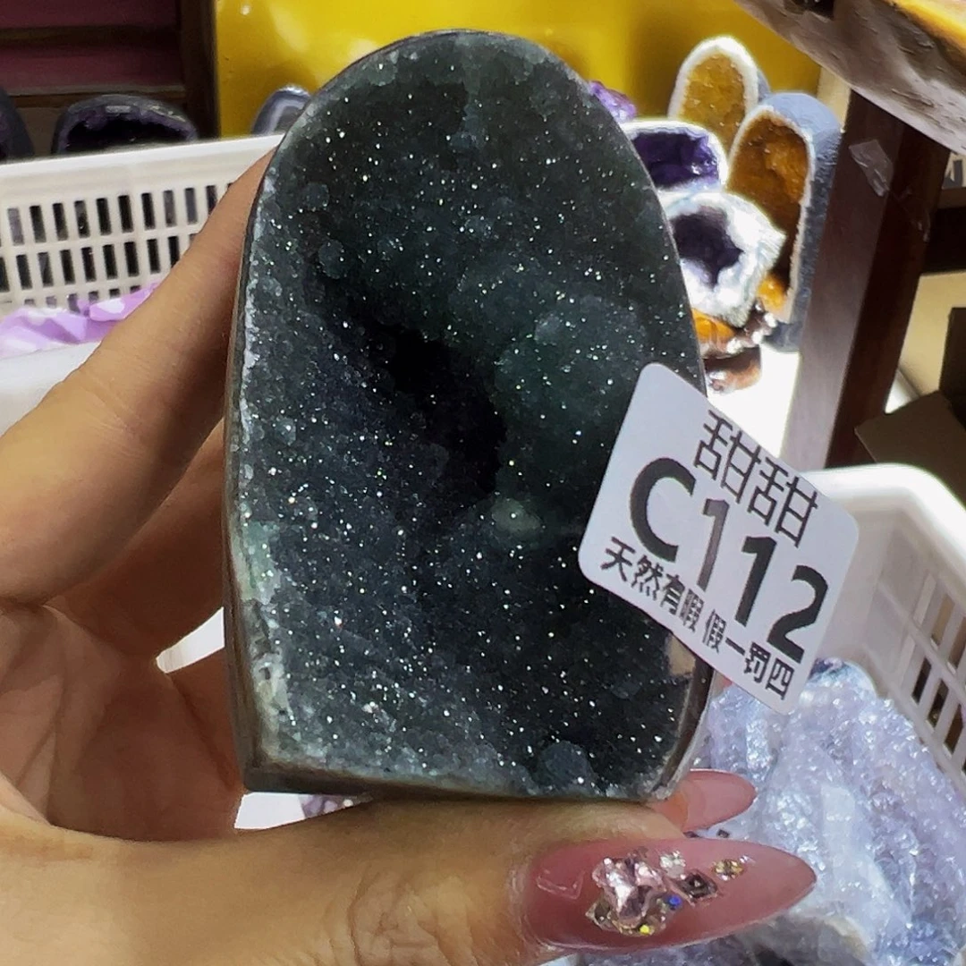 水晶大型摆件未镶嵌