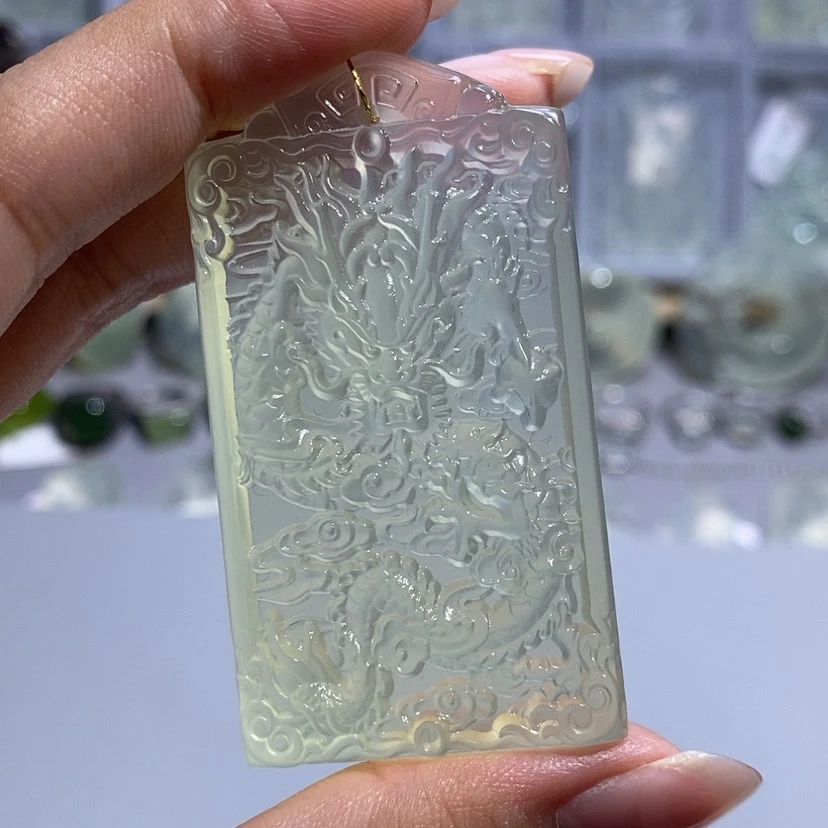 【闪购商品】岫玉颈饰未镶嵌一*念龙牌