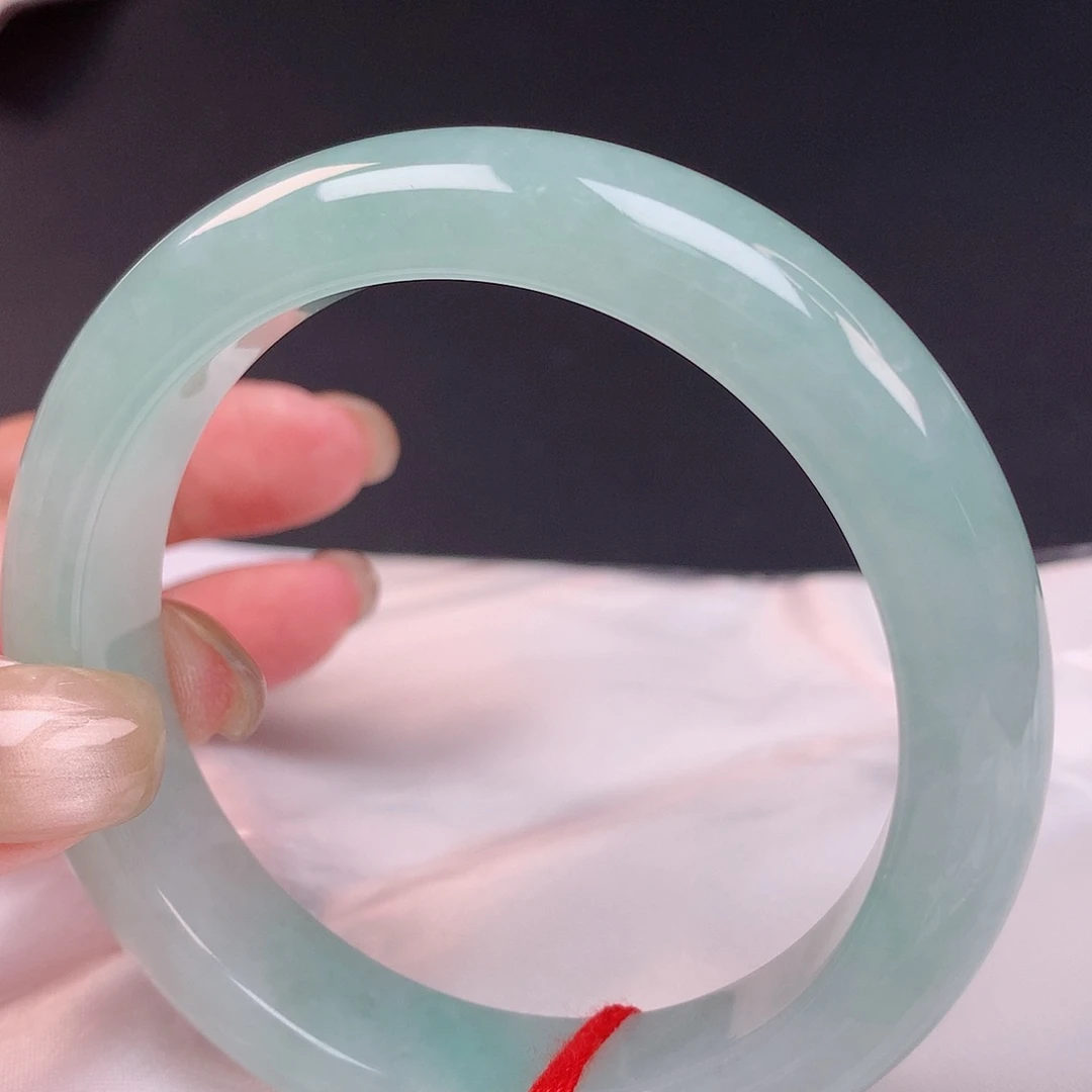 【闪购商品】未镶嵌手镯翡翠56