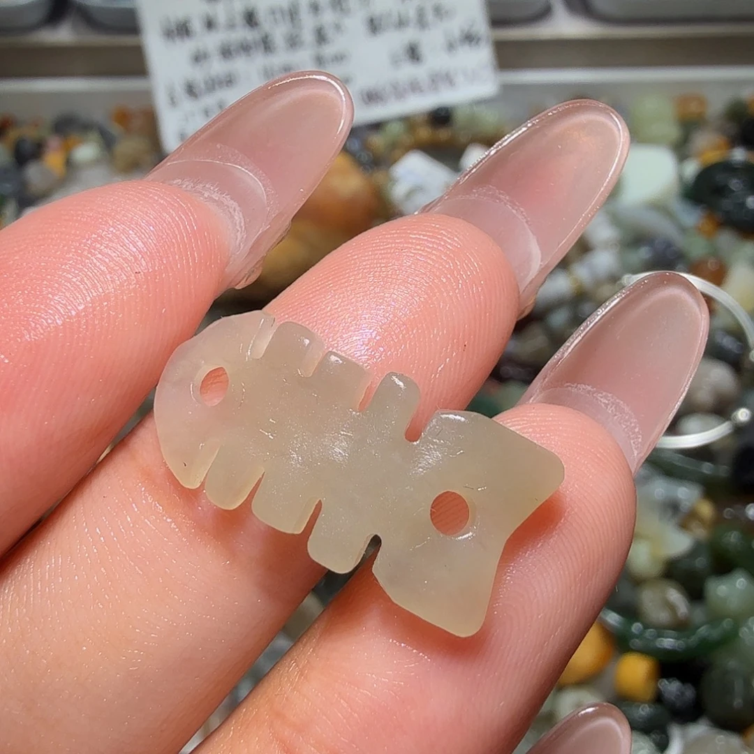 和田玉未镶嵌珠宝奇石