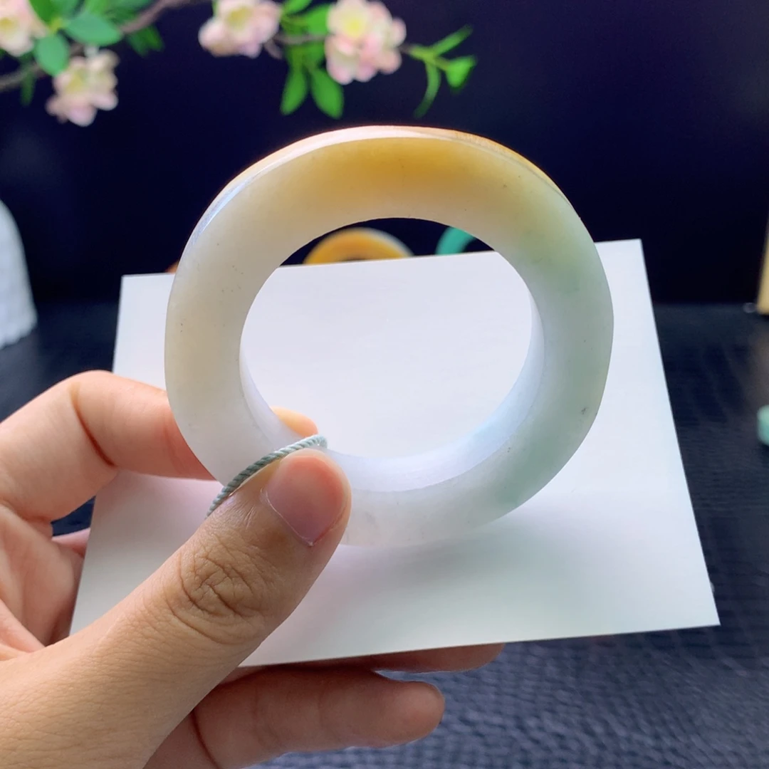 未镶嵌手镯定制翡翠
