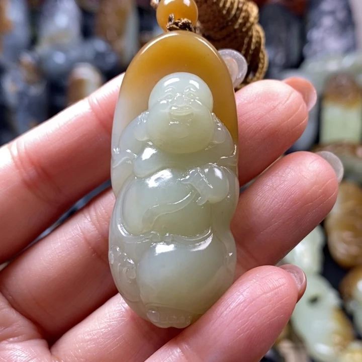 和田玉未镶嵌挂件