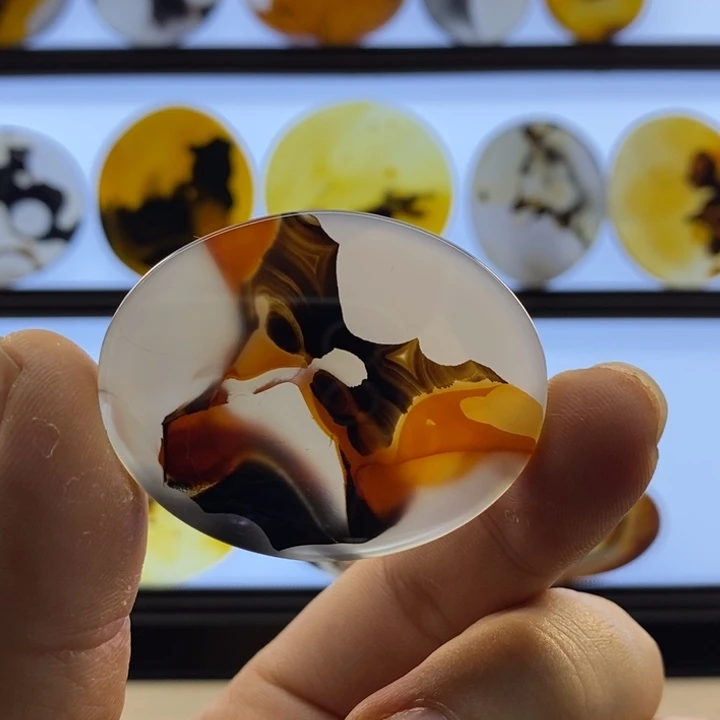 玛瑙/玉髓合金颈饰