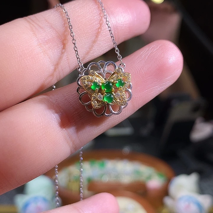 翡翠银S925镶嵌颈饰蝴蝶