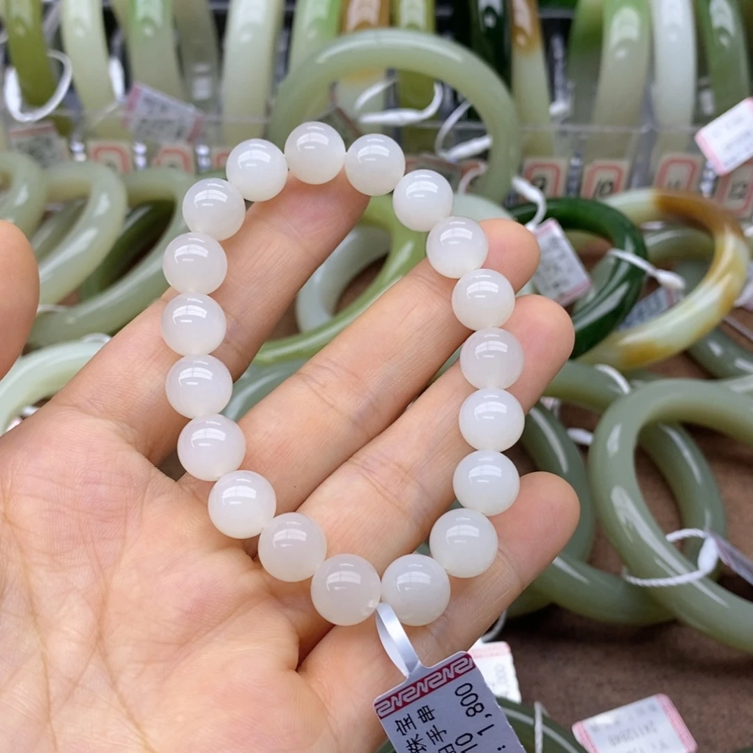 手链未镶嵌和田玉叮*卡10
