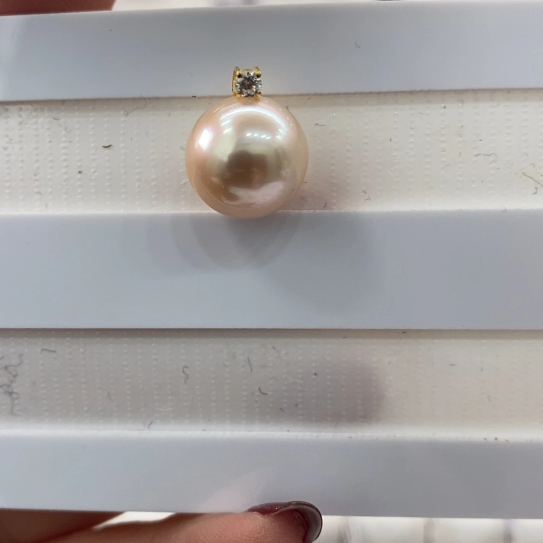 海水珍珠颈饰18K金镶嵌13-14m m