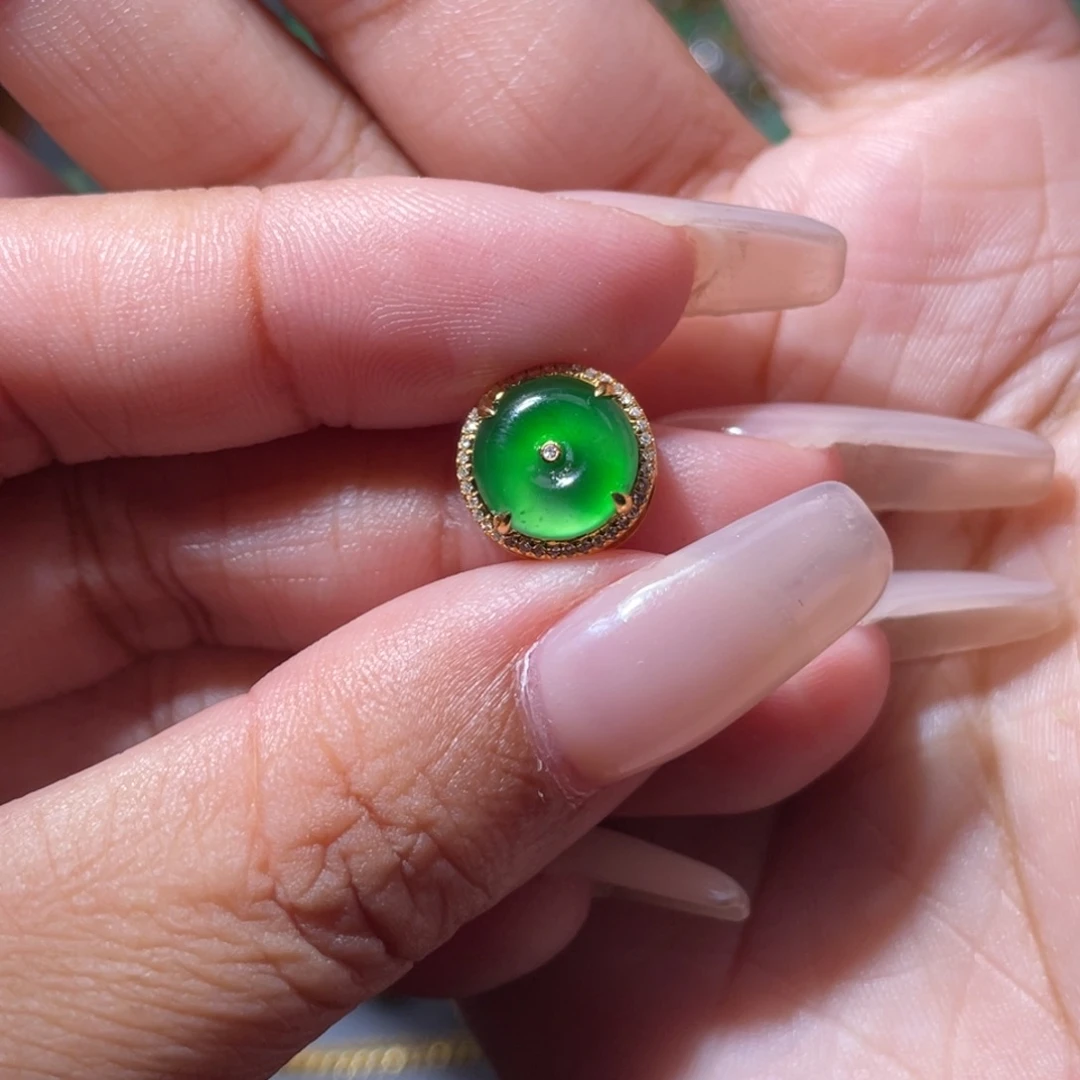 吊坠(不含链)18K金镶嵌翡翠