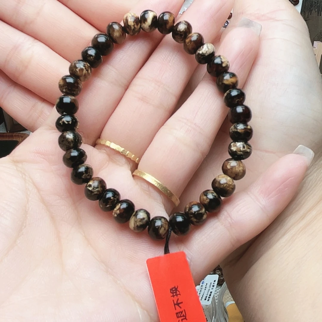 琥珀未镶嵌裸石7+