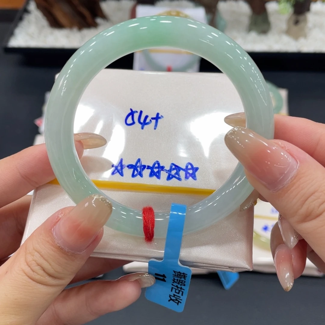 未镶嵌手镯翡翠缅甸天然翡翠手镯