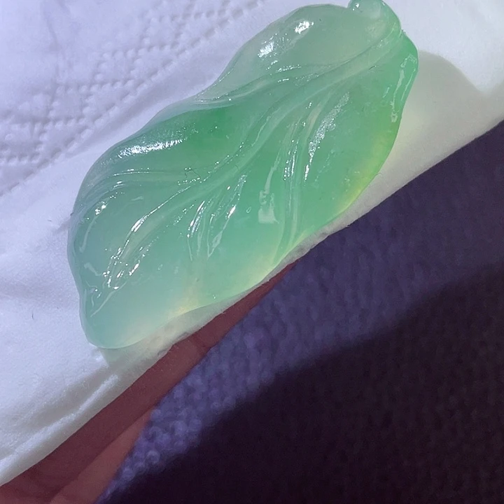 未镶嵌定制翡翠翡翠
